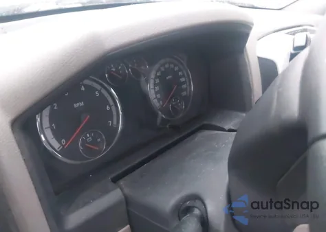 2010 Dodge Ram 1500 Slt/Sport/Trx из США, поврежденный, VIN 1D7RB1GP5AS196684